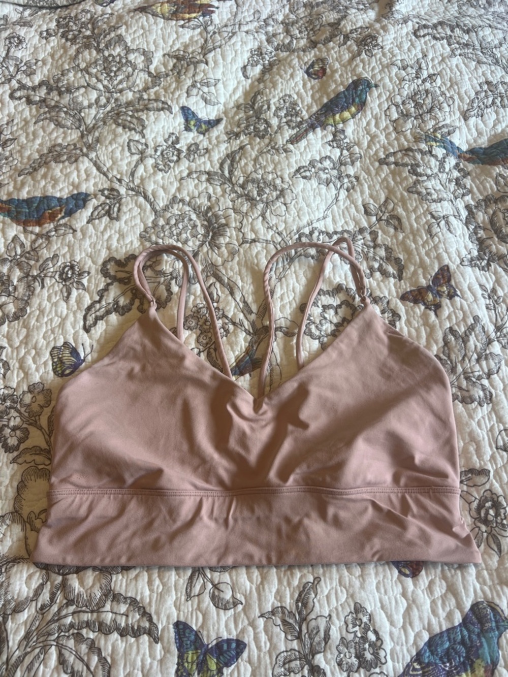 Everyday Wireless V-Neck Bralette Sports Bra in Dusty Mauve Pink Strappy Back